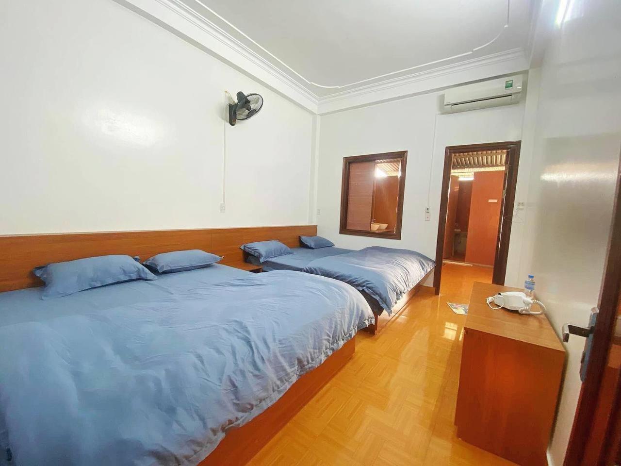 Hang Thuong Hostel - Motorbikes And Tour Ha Giang Exterior photo