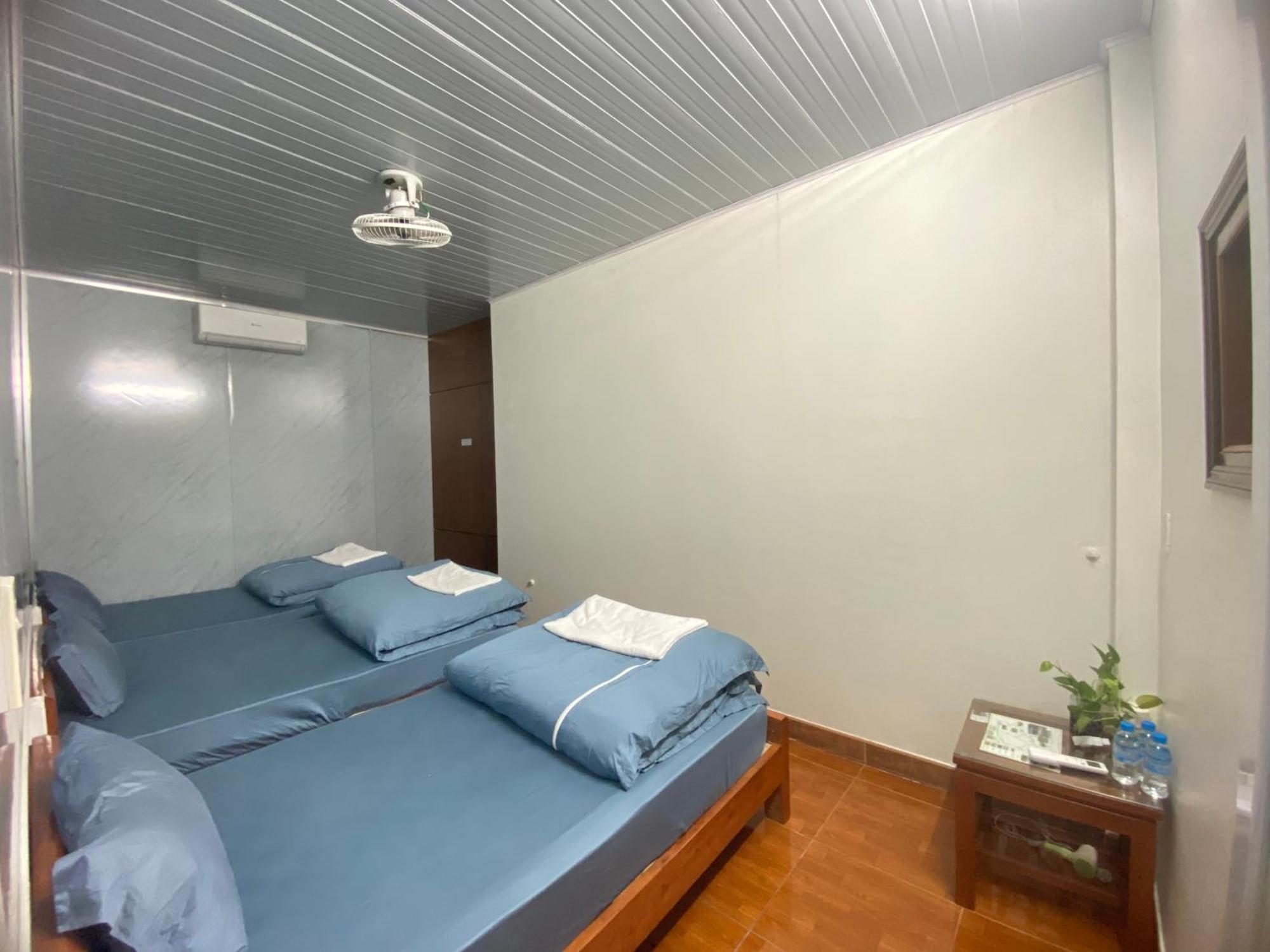 Hang Thuong Hostel - Motorbikes And Tour Ha Giang Exterior photo