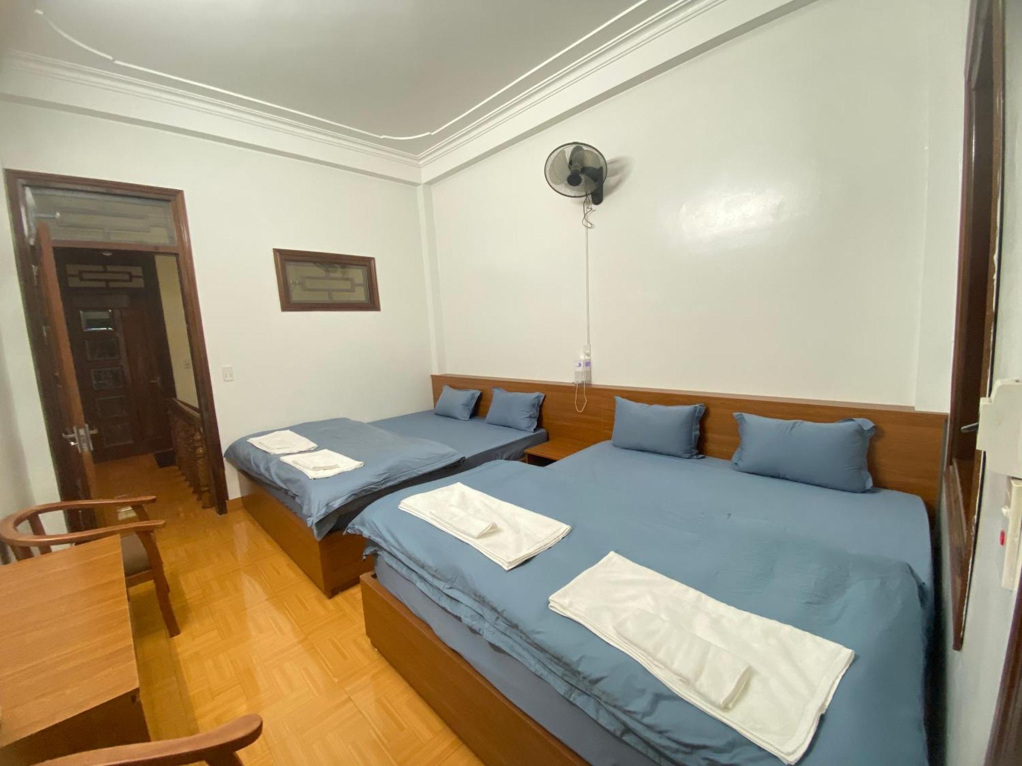 Hang Thuong Hostel - Motorbikes And Tour Ha Giang Exterior photo